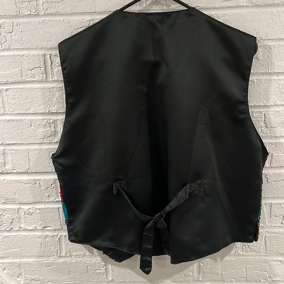 Multicolor Sequins Vest - Picture 4 of 4